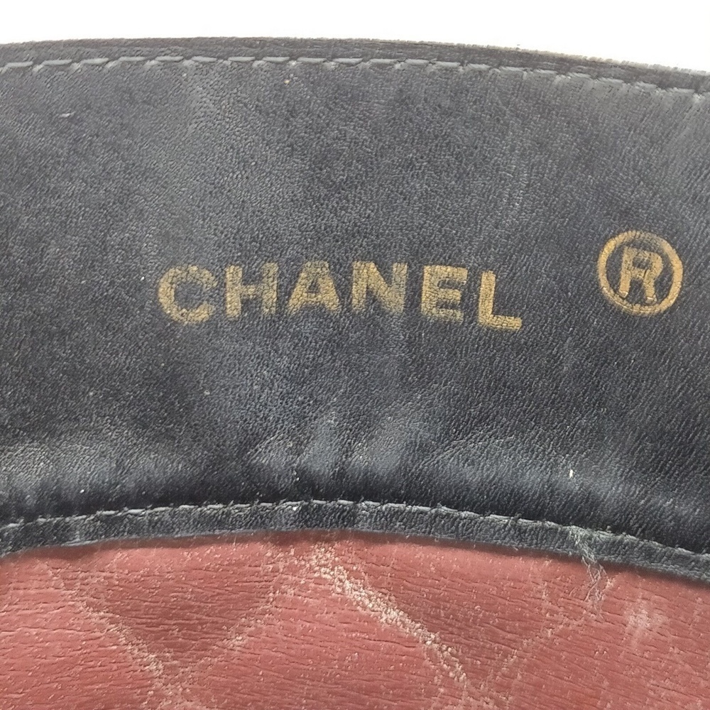 Chanel Black Lamb Skin Hand Bag - Picture 7 of 9